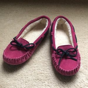 Vineyard Vines Girls’ Sz 5 Slippers / Moccasins